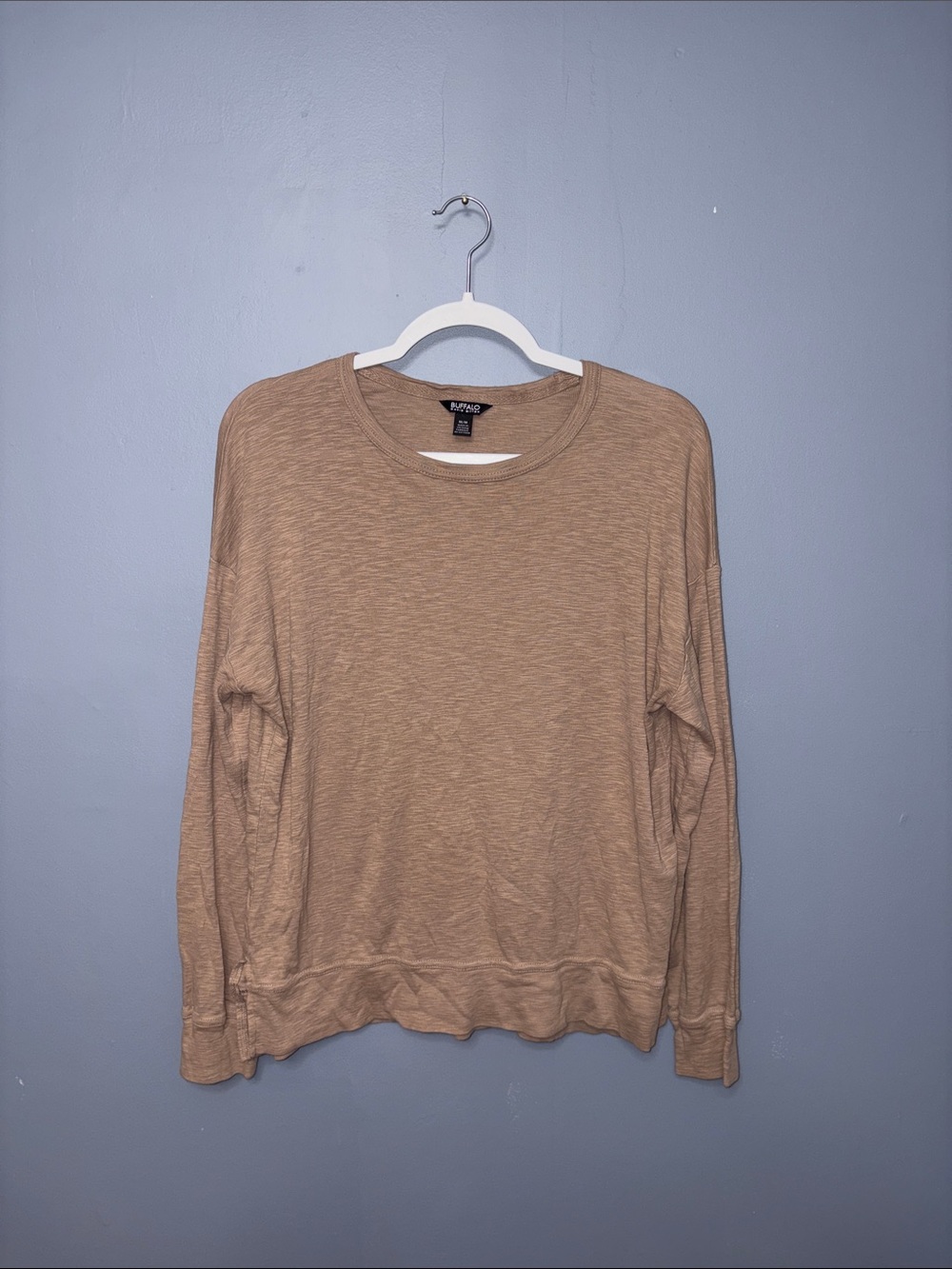 Buffalo • Beige Longsleeve